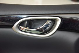 2016款日产轩逸1.6XV
