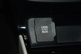 2016款日产轩逸1.6XV