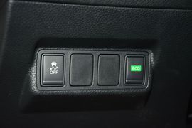 2016款日产轩逸1.6XV