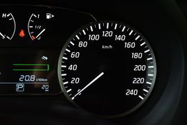 2016款日产轩逸1.6XV