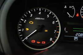 2016款日产轩逸1.6XV
