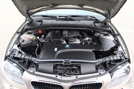 2011款宝马1系敞篷轿跑车上海试驾