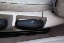 2011款宝马1系敞篷轿跑车上海试驾