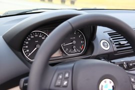 2011款宝马1系敞篷轿跑车上海试驾