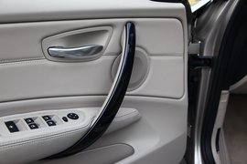 2011款宝马1系敞篷轿跑车上海试驾