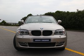 2011款宝马1系敞篷轿跑车上海试驾