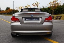2011款宝马1系敞篷轿跑车上海试驾