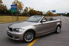 2011款宝马1系敞篷轿跑车上海试驾