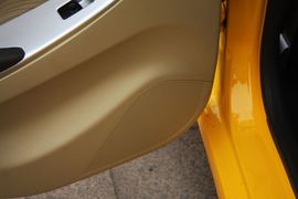 2010款北京现代瑞纳1.4GLS自动豪华型