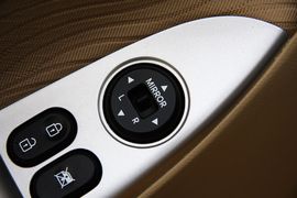 2010款北京现代瑞纳1.4GLS自动豪华型