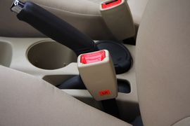 2010款北京现代瑞纳1.4GLS自动豪华型