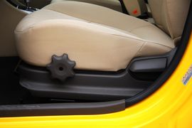 2010款北京现代瑞纳1.4GLS自动豪华型
