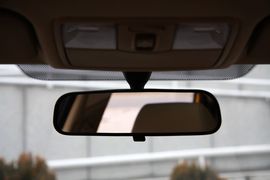 2010款北京现代瑞纳1.4GLS自动豪华型