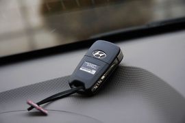 2010款北京现代瑞纳1.4GLS自动豪华型