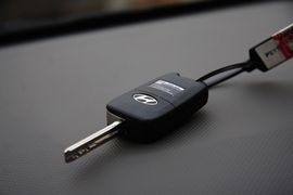 2010款北京现代瑞纳1.4GLS自动豪华型