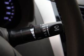 2010款北京现代瑞纳1.4GLS自动豪华型