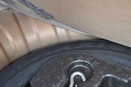 2010款东风日产玛驰1.5L自动易智版