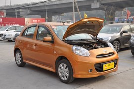 2010款东风日产玛驰1.5L自动易智版