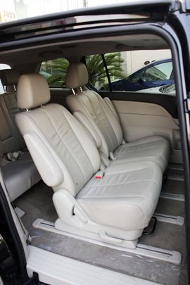 2011款一汽马自达Mazda8