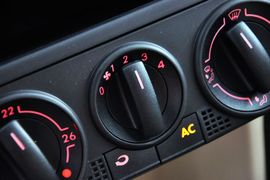 2008款大众CrossPolo