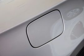 2011款宝马120i敞篷版