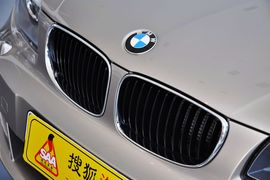 2011款宝马120i敞篷版