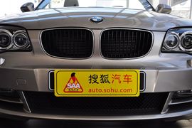 2011款宝马120i敞篷版