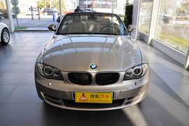 2011款宝马120i敞篷版