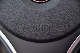 2011款宝马120i敞篷版