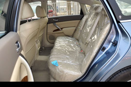 2011款日产新天籁2.5