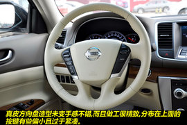 2011款日产新天籁2.5