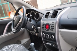 2010款长安CX20橙色1.3L手动运动版到店实拍