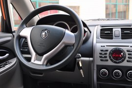 2010款长安CX20橙色1.3L手动运动版到店实拍