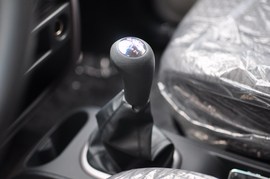 2010款长安CX20橙色1.3L手动运动版到店实拍