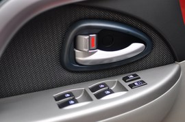 2010款长安CX20橙色1.3L手动运动版到店实拍
