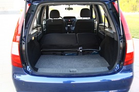 东风风行景逸对比日产骊威测试实拍