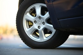 东风风行景逸对比日产骊威测试实拍