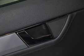 2009款奔驰C63