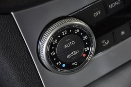 2009款奔驰C63