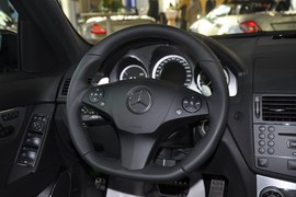 2009款奔驰C63