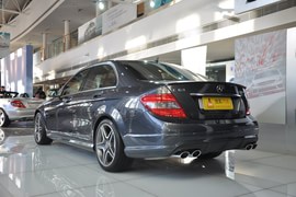 2009款奔驰C63