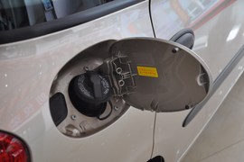 2010款众泰朗悦1.6L