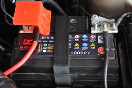 2010款众泰朗悦1.6L