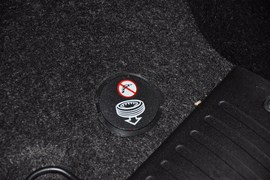 2010款众泰朗悦1.6L