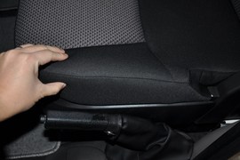 2010款众泰朗悦1.6L