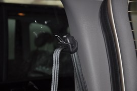 2010款众泰朗悦1.6L