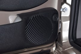 2010款众泰朗悦1.6L