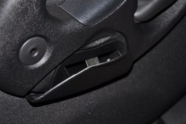 2010款众泰朗悦1.6L