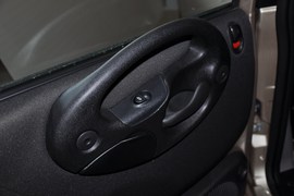 2010款众泰朗悦1.6L