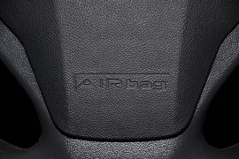 2010款众泰朗悦1.6L